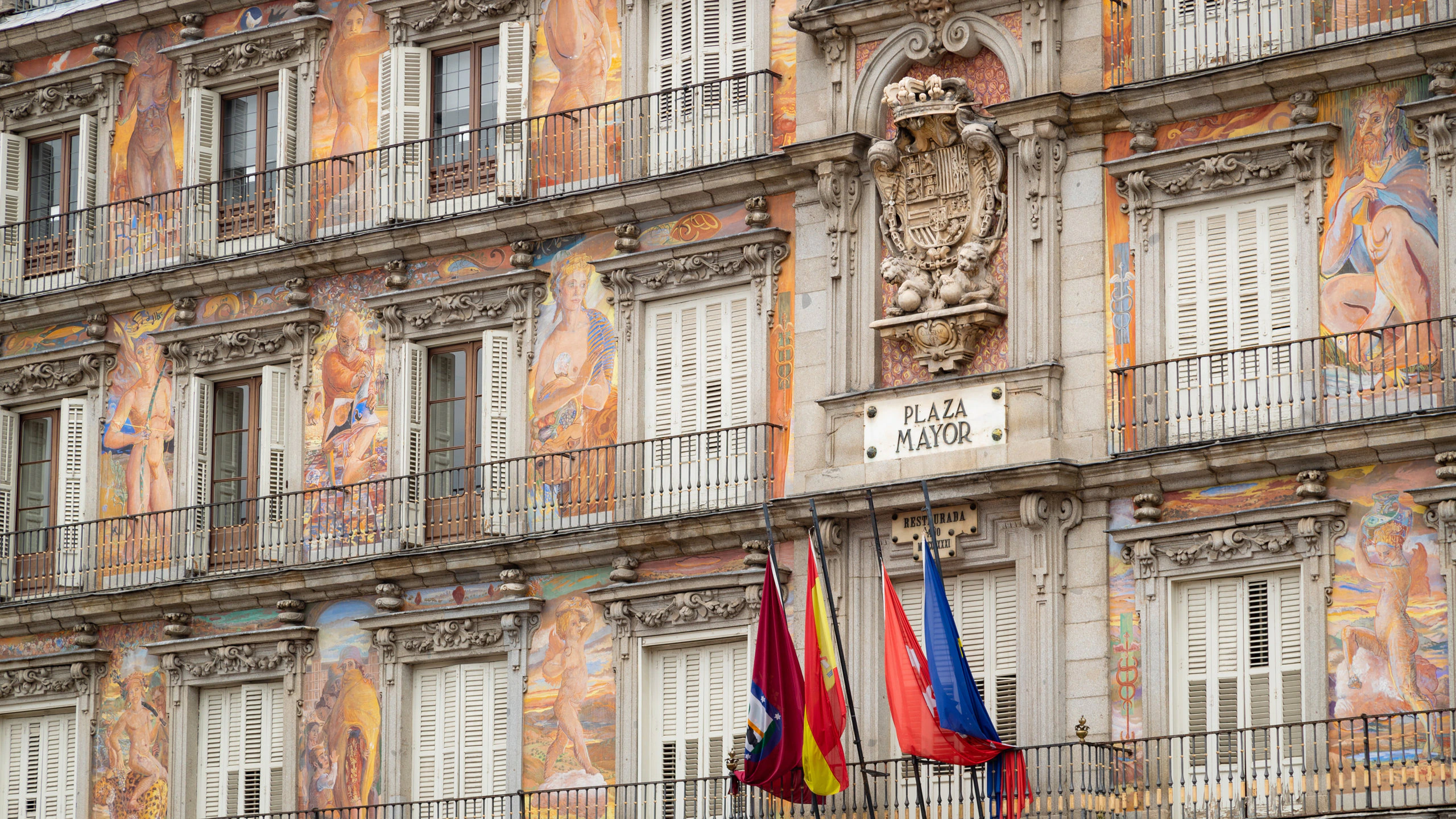 348771-Plaza-Mayor-Madrid.png