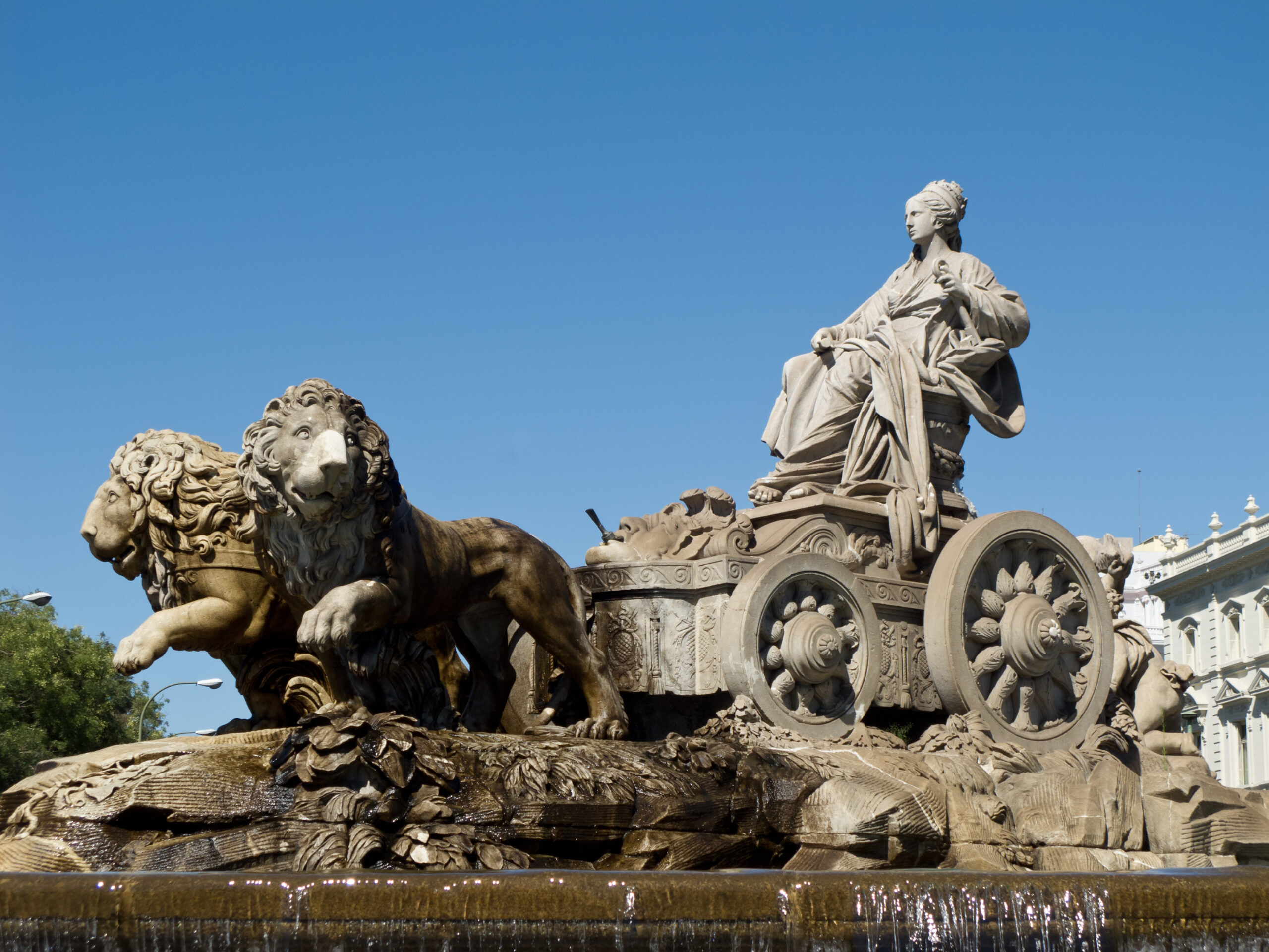 Fuente_de_Cibeles_-_04-scaled.jpg